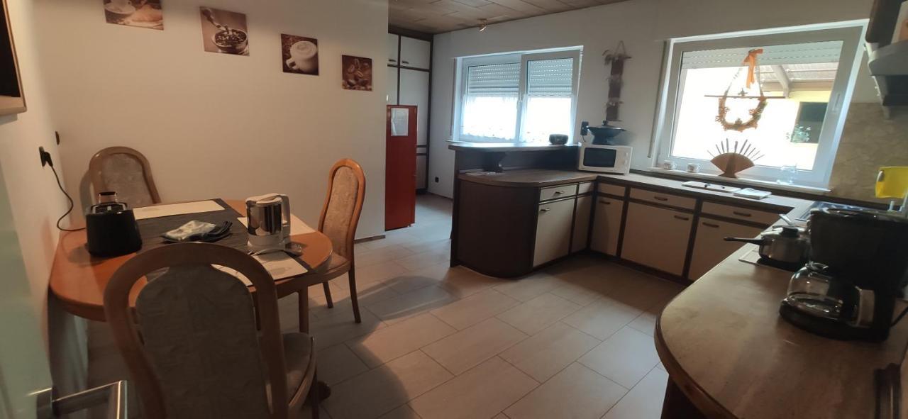 Monteur Unterkunft Gaestewohnung Ferienwohnung - Haus Huth Freigericht Exteriér fotografie